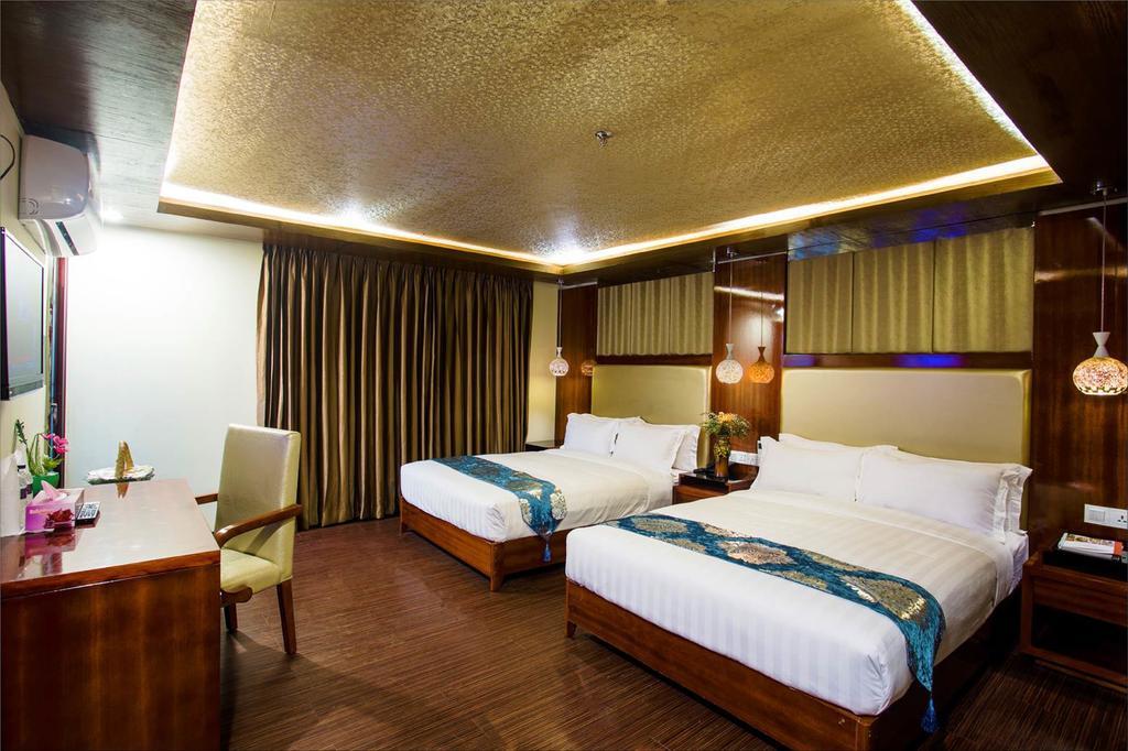 Hotel Noorjahan Grand Sylhet Exterior foto