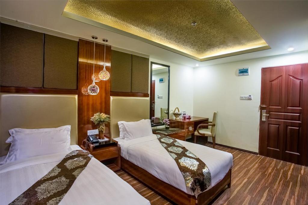 Hotel Noorjahan Grand Sylhet Exterior foto