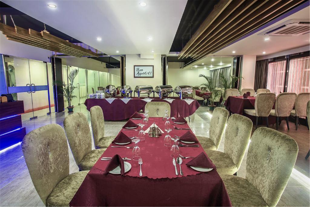 Hotel Noorjahan Grand Sylhet Exterior foto