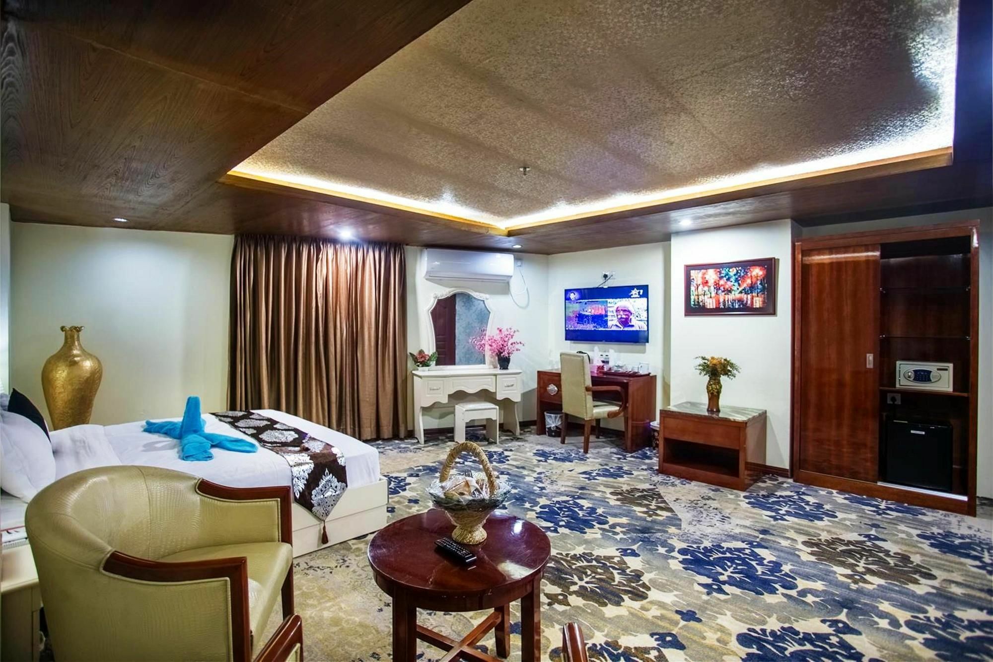 Hotel Noorjahan Grand Sylhet Exterior foto
